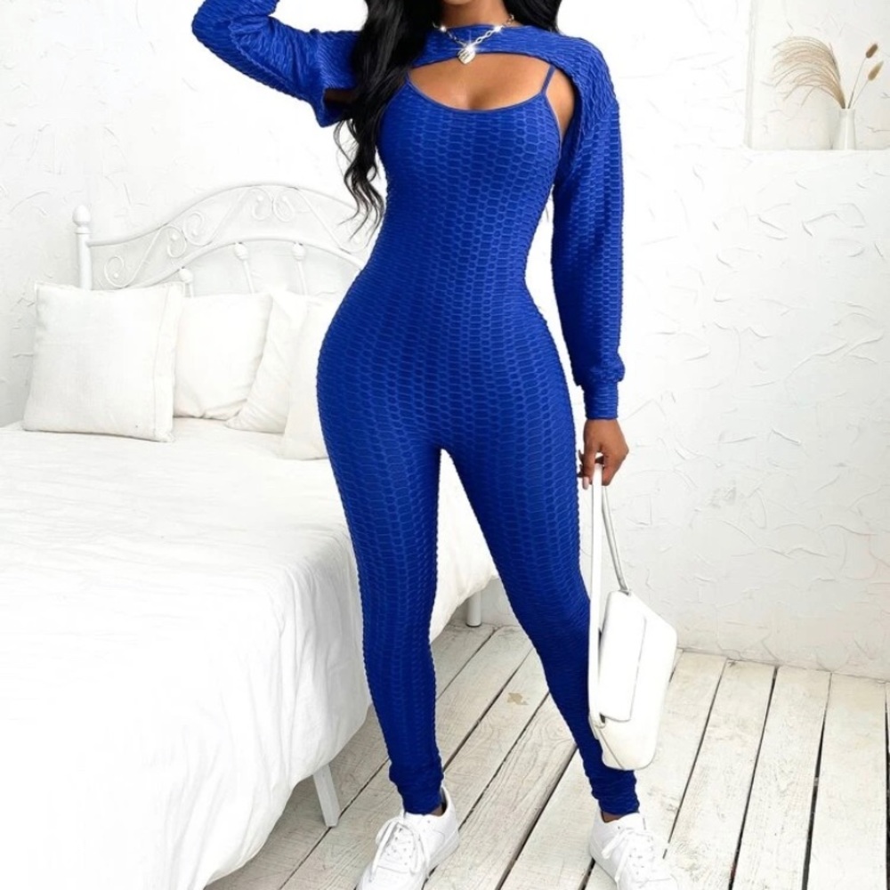 Blue jumpsuit set